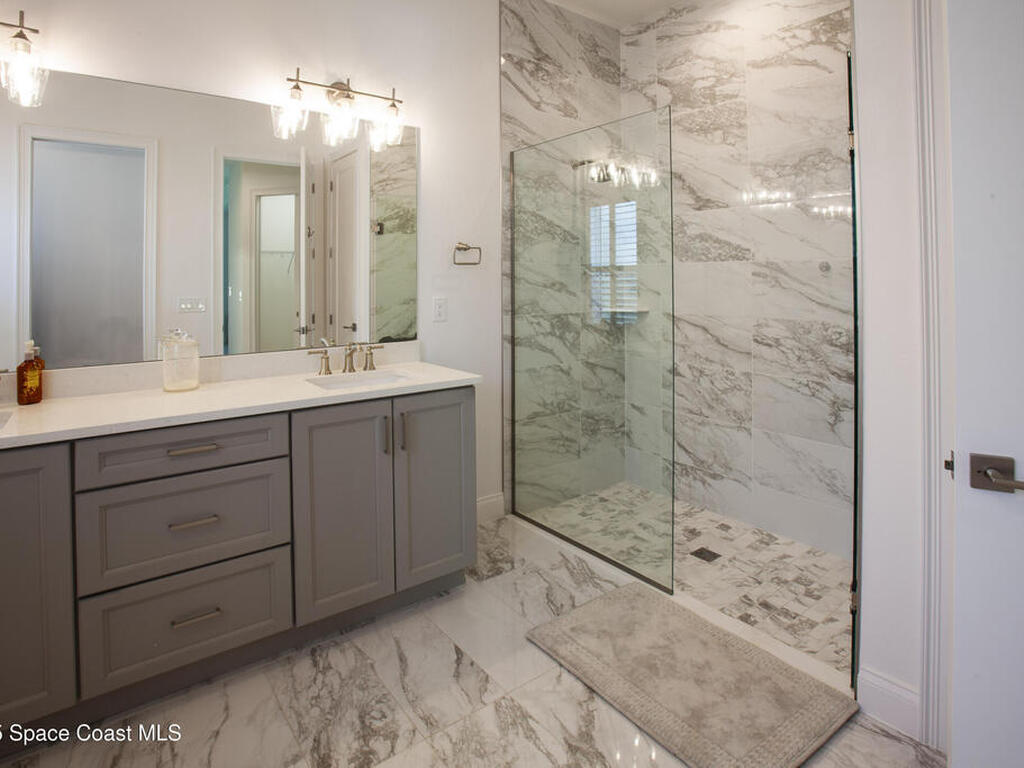 4305 Negal Circle, Melbourne, FL 32901