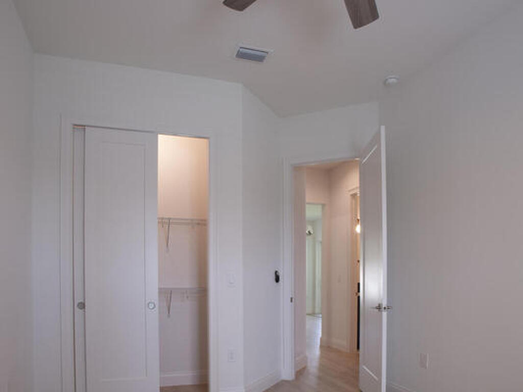 4305 Negal Circle, Melbourne, FL 32901