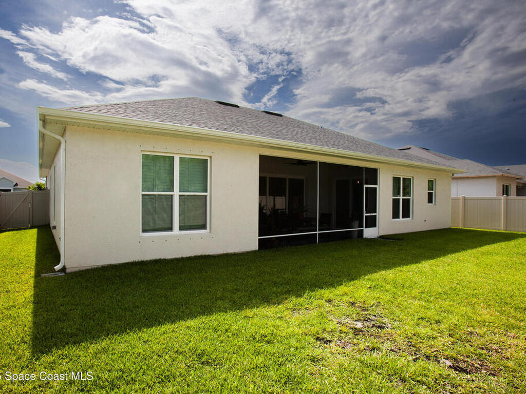 4305 Negal Circle, Melbourne, FL 32901