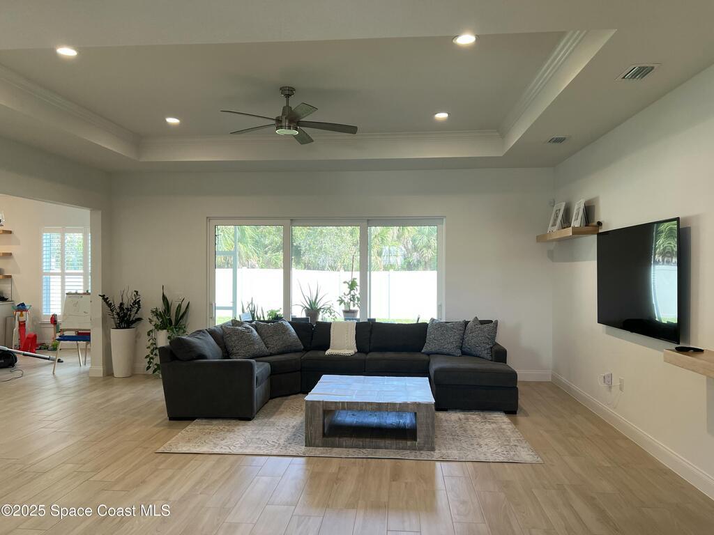 4305 Negal Circle, Melbourne, FL 32901