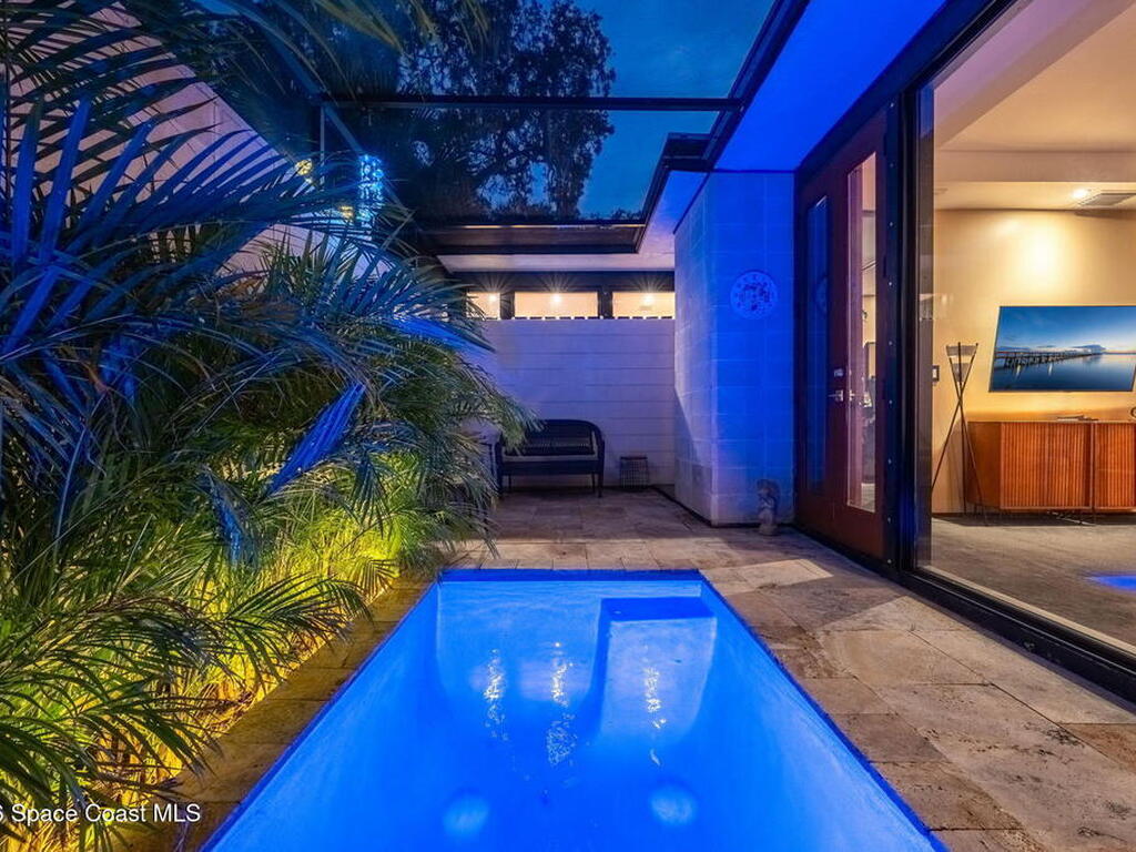 548 Old Oak Street, Melbourne, FL 32904