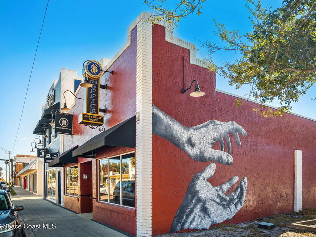 548 Old Oak Street, Melbourne, FL 32904