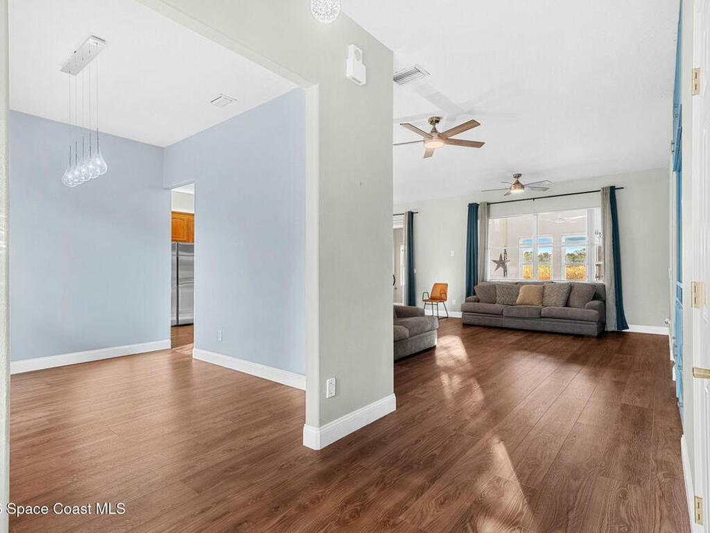 1305 Pemberton Trail, Malabar, FL 32950