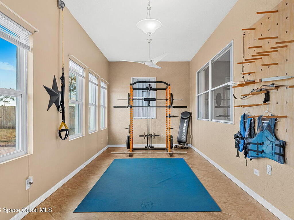 1305 Pemberton Trail, Malabar, FL 32950