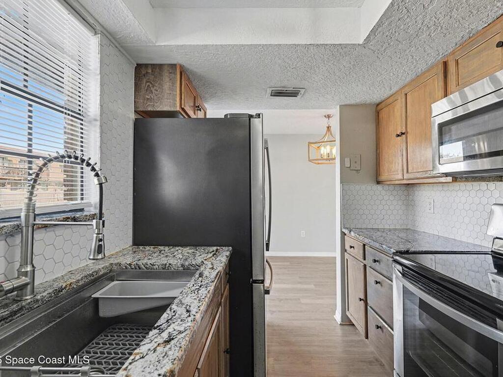 1300 Arlington Lane, Palm Bay, FL 32905