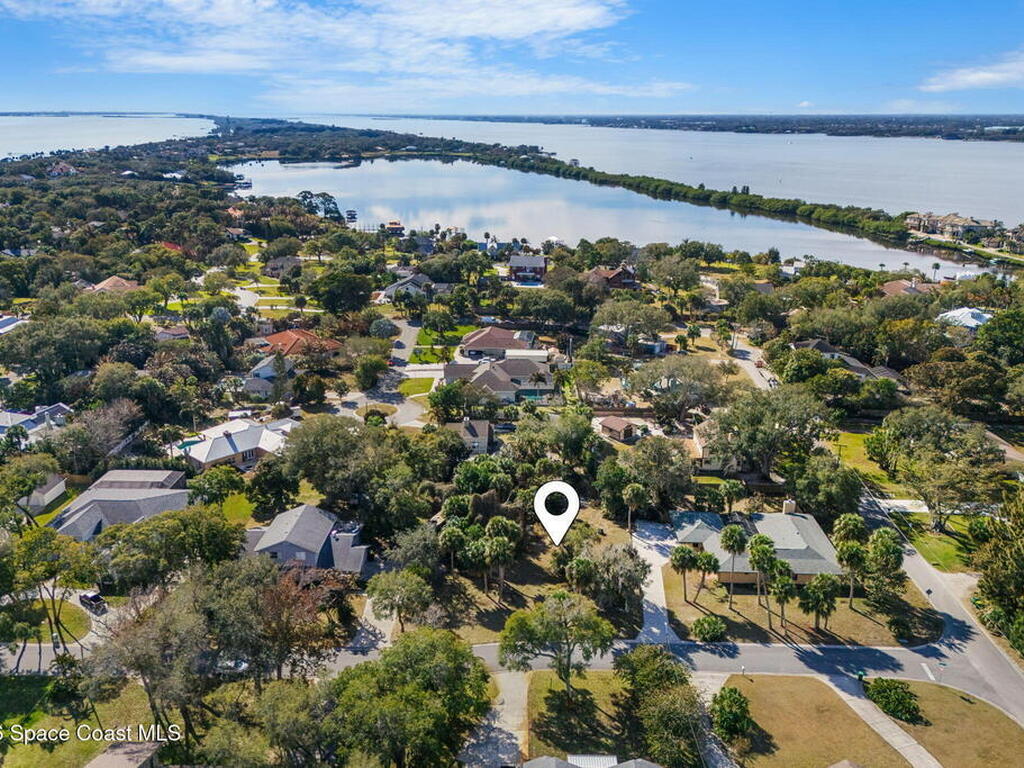 1485 S Oaks Drive, Merritt Island, FL 32952