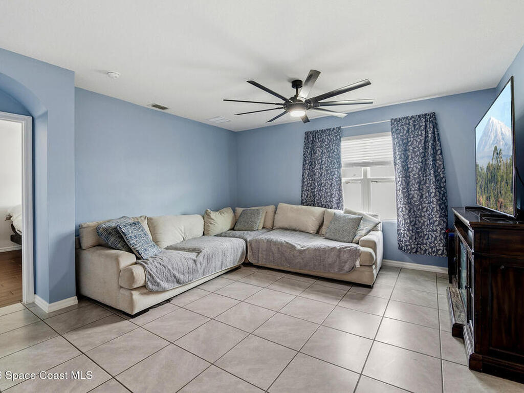 1814 Farmhouse Road, Palm Bay, FL 32909