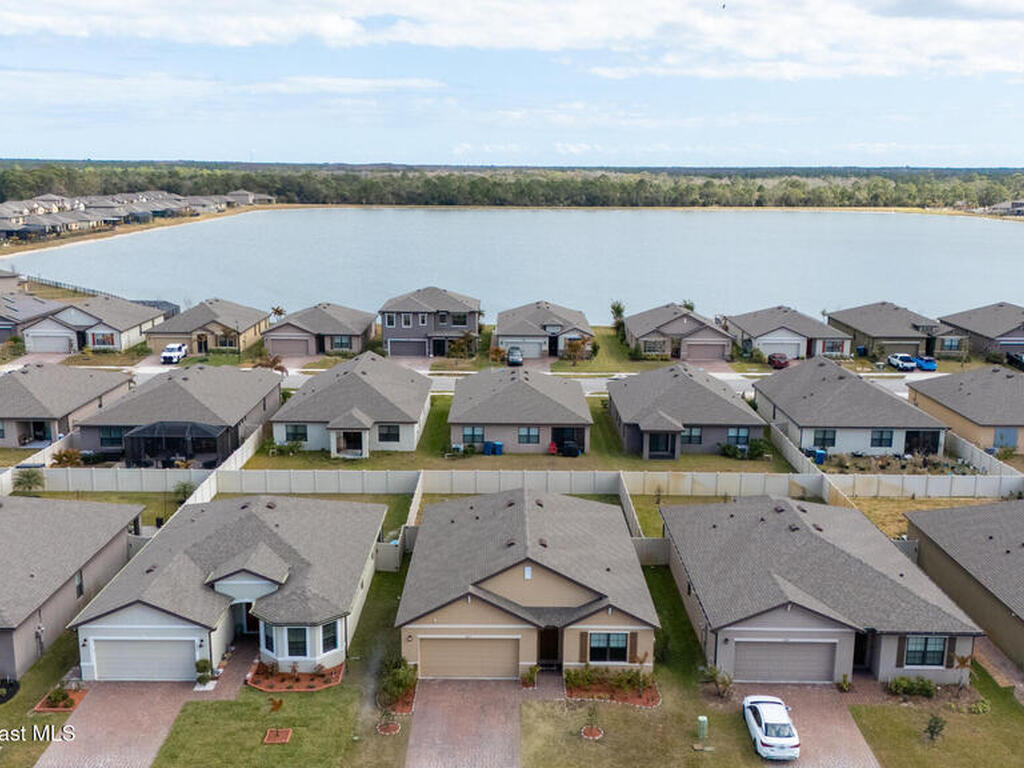 1814 Farmhouse Road, Palm Bay, FL 32909