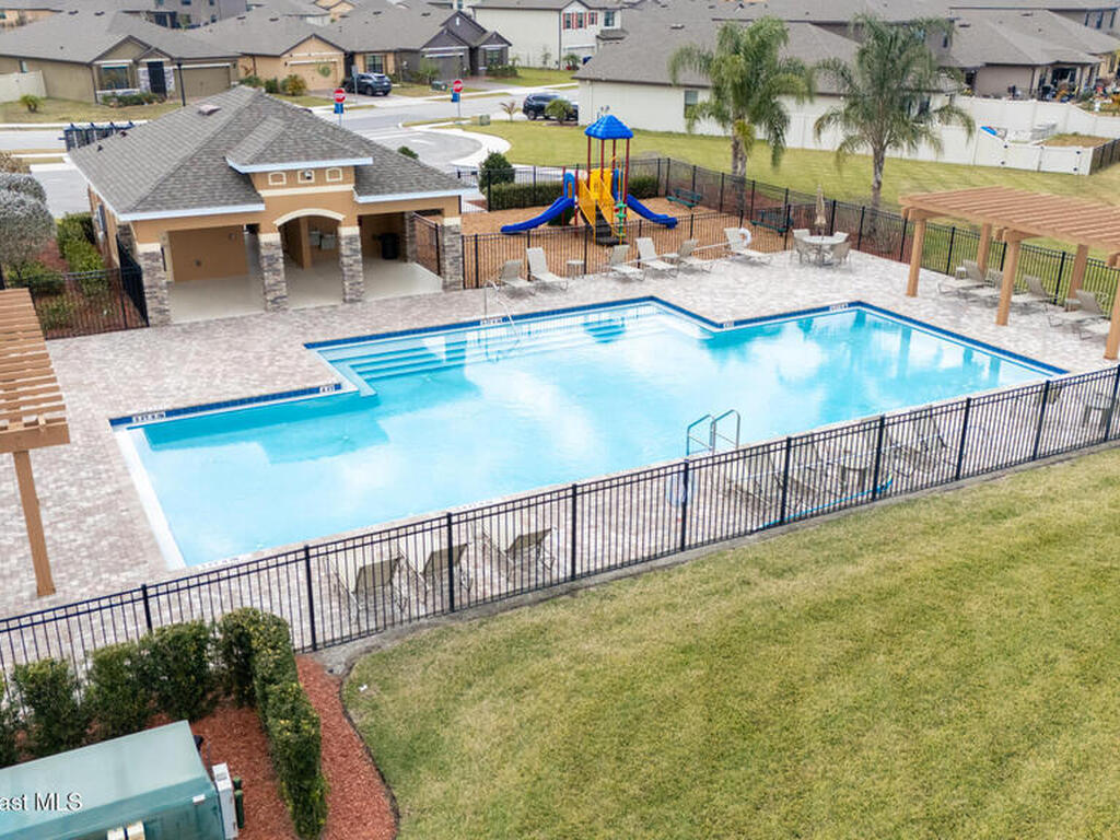 1814 Farmhouse Road, Palm Bay, FL 32909