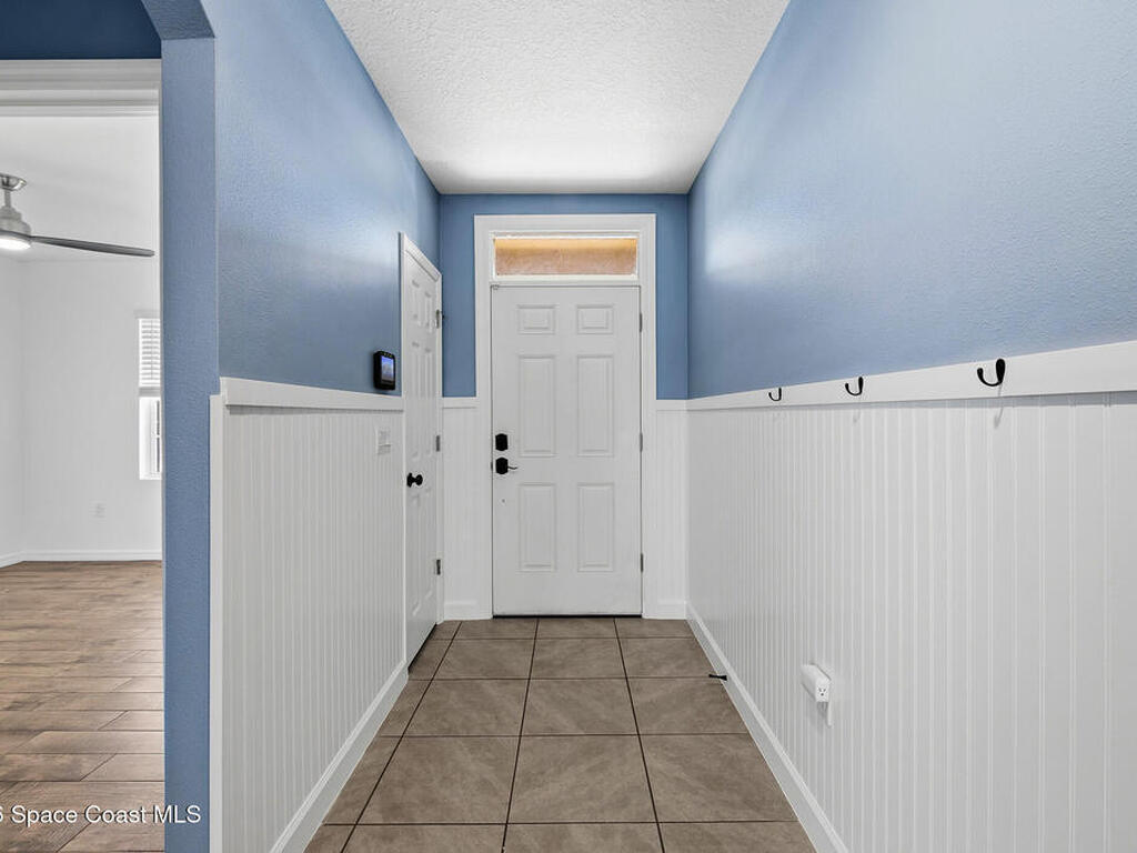 1814 Farmhouse Road, Palm Bay, FL 32909