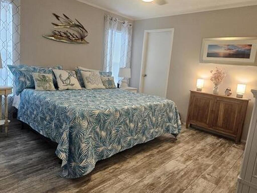 1184 Waterway Drive, Barefoot Bay, FL 32976