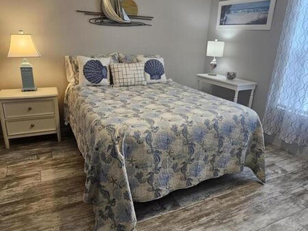 1184 Waterway Drive, Barefoot Bay, FL 32976