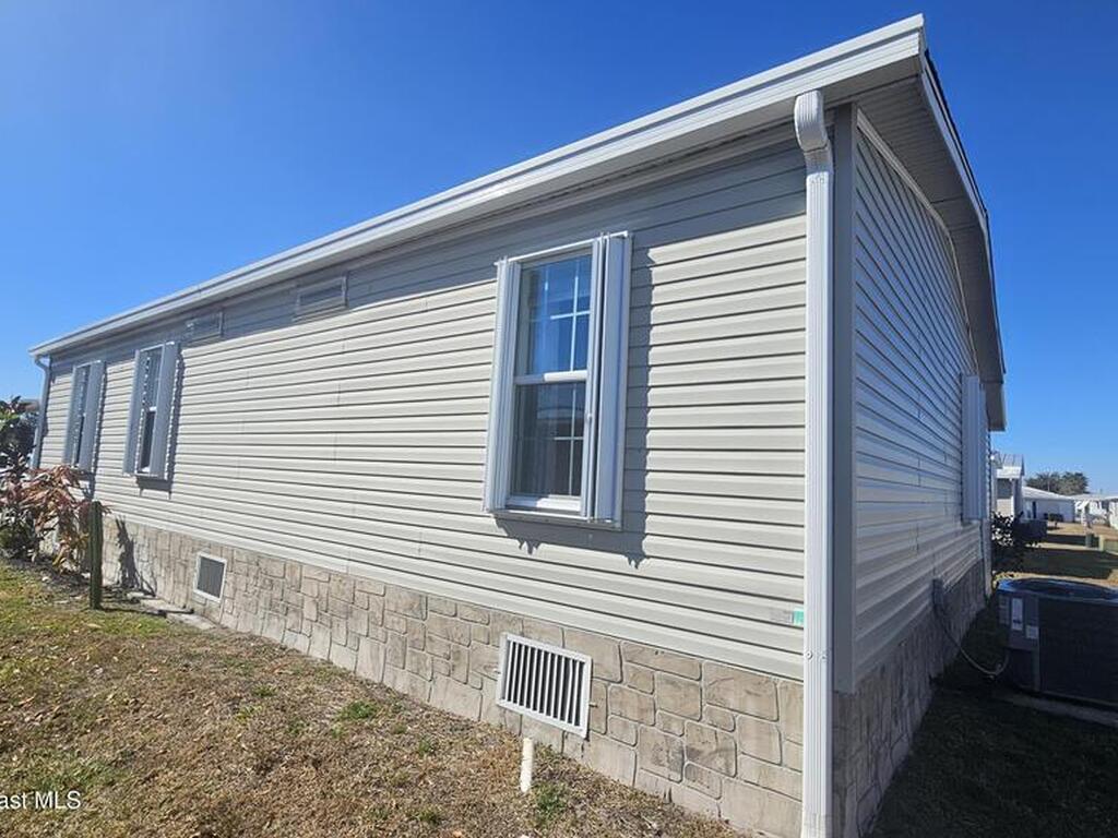 1184 Waterway Drive, Barefoot Bay, FL 32976