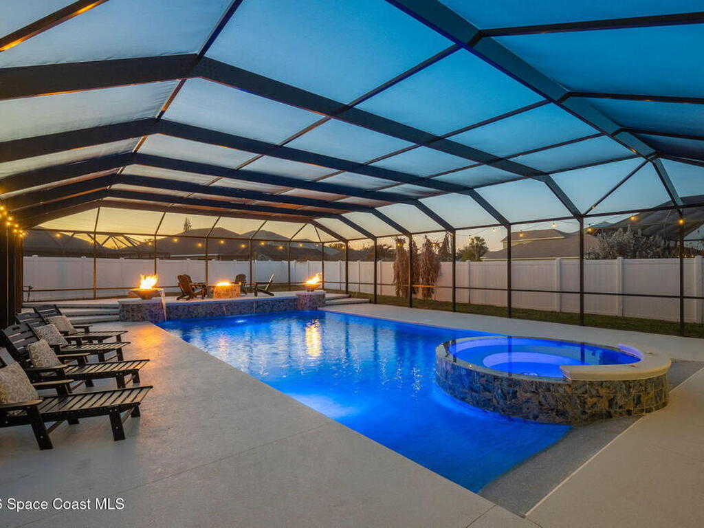 3652 Brantley Circle, Suntree, FL 32955