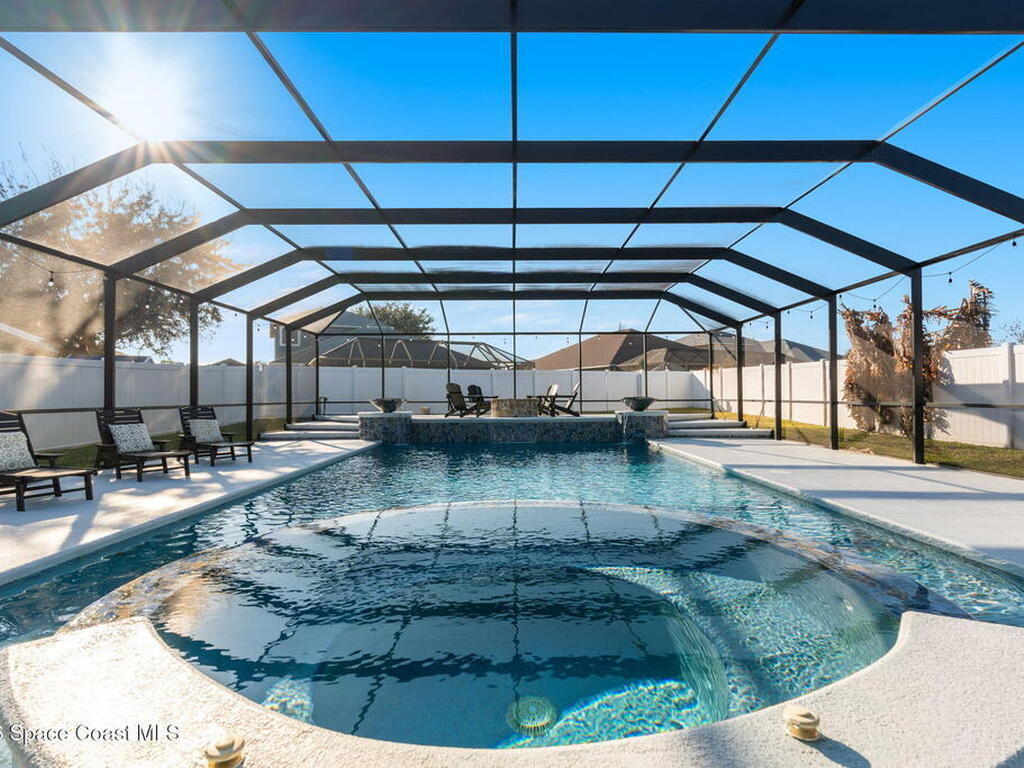 3652 Brantley Circle, Suntree, FL 32955