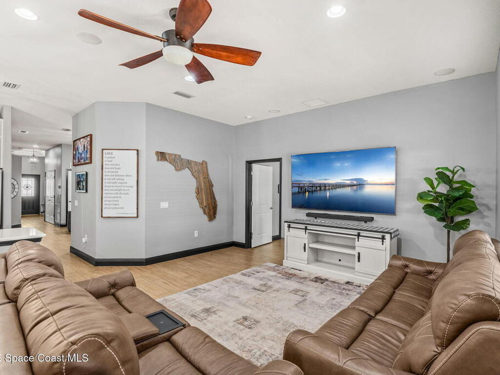 3652 Brantley Circle, Suntree, FL 32955