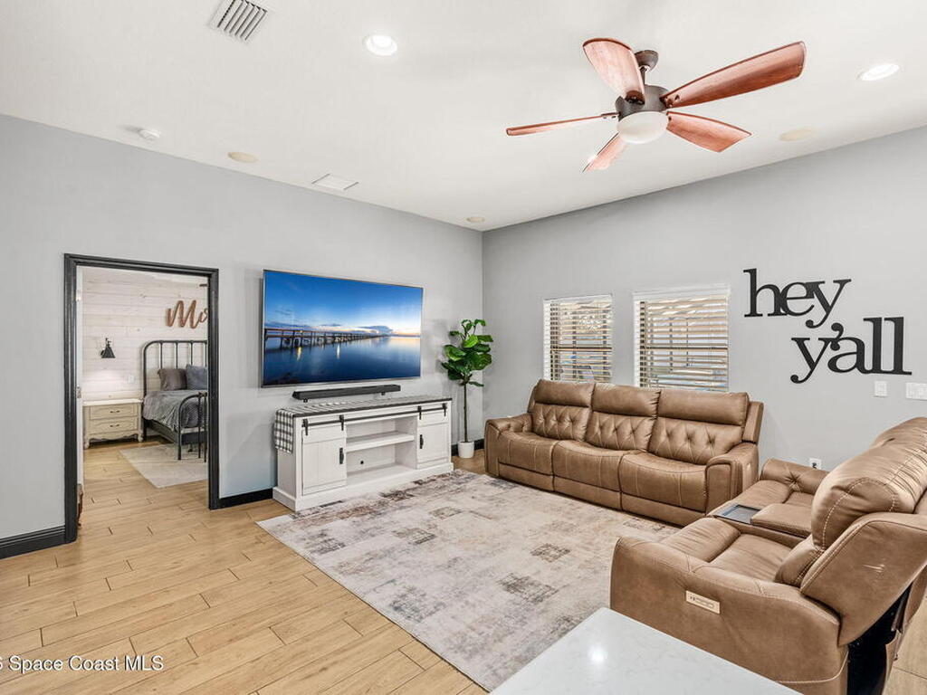 3652 Brantley Circle, Suntree, FL 32955