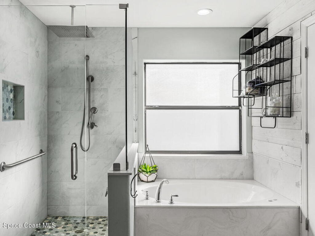 3652 Brantley Circle, Suntree, FL 32955