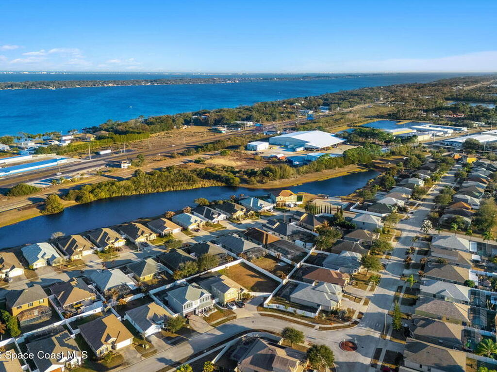 3652 Brantley Circle, Suntree, FL 32955