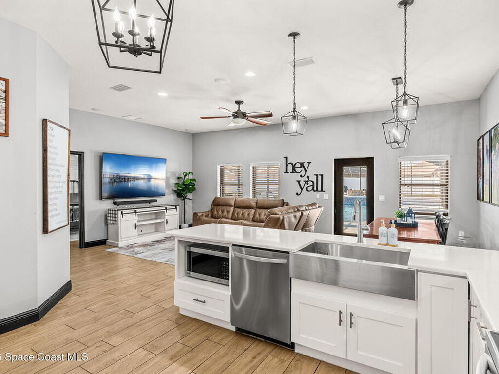 3652 Brantley Circle, Suntree, FL 32955