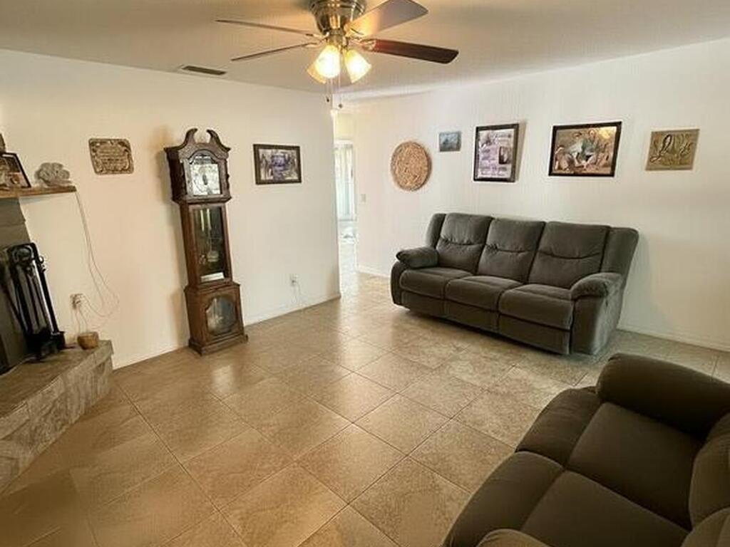 812 Indigo Court, Port Orange, FL 32129