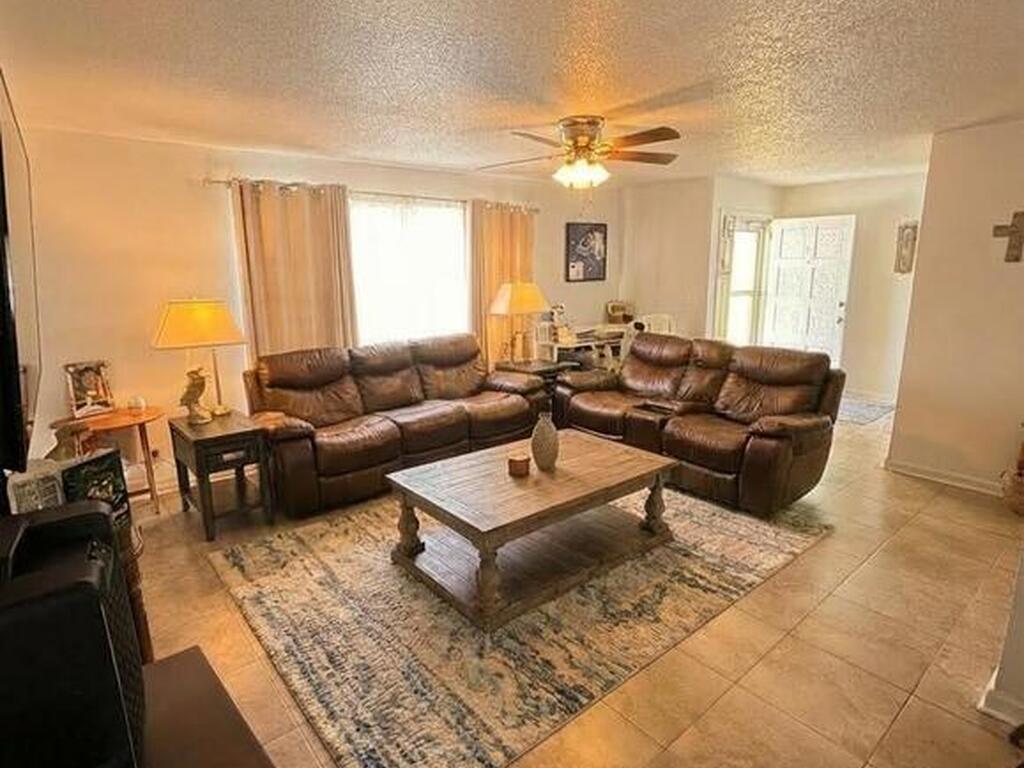 812 Indigo Court, Port Orange, FL 32129