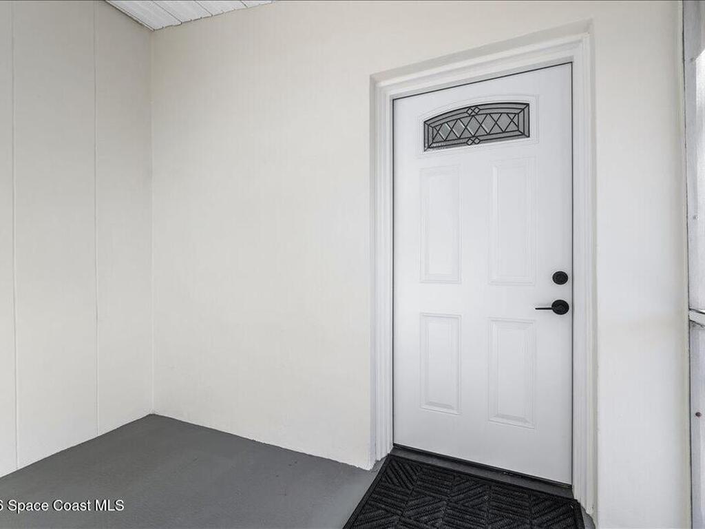 161 SE Celestia Court, Port St. Lucie, FL 34983