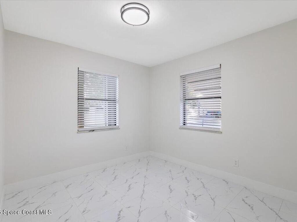 161 SE Celestia Court, Port St. Lucie, FL 34983