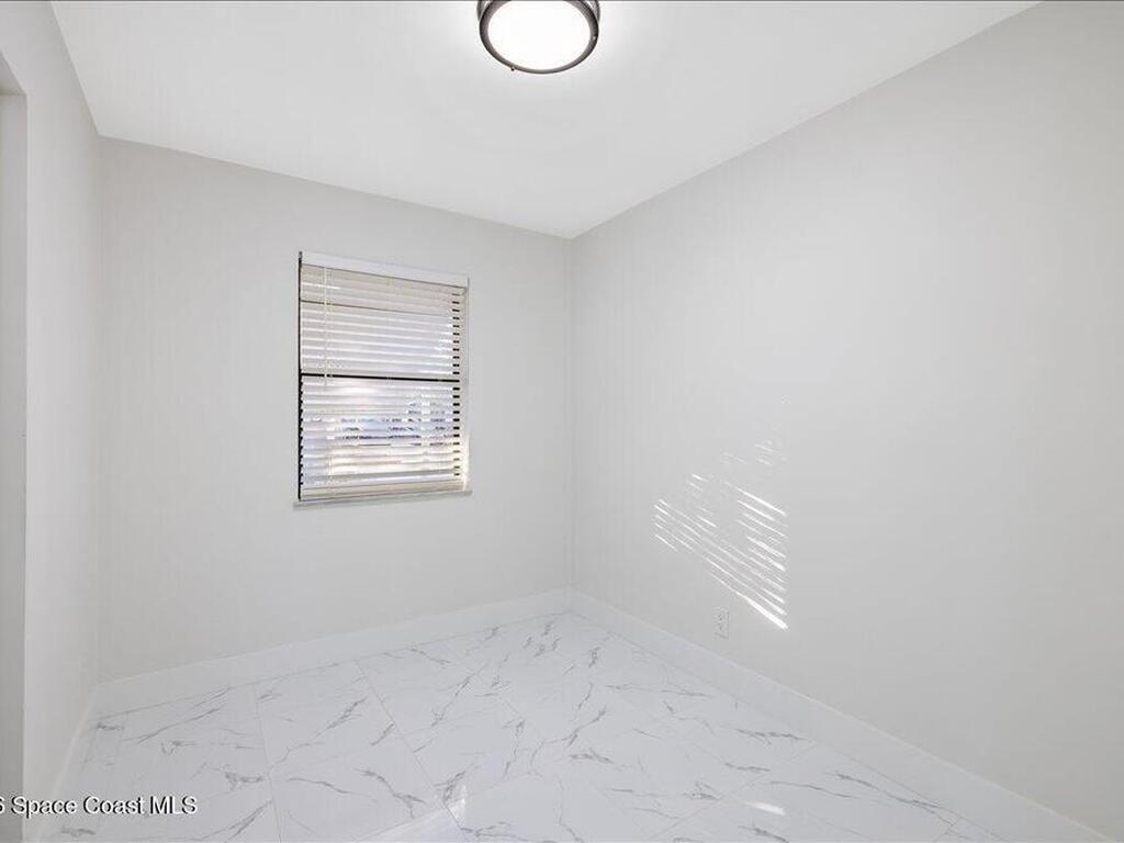 161 SE Celestia Court, Port St. Lucie, FL 34983