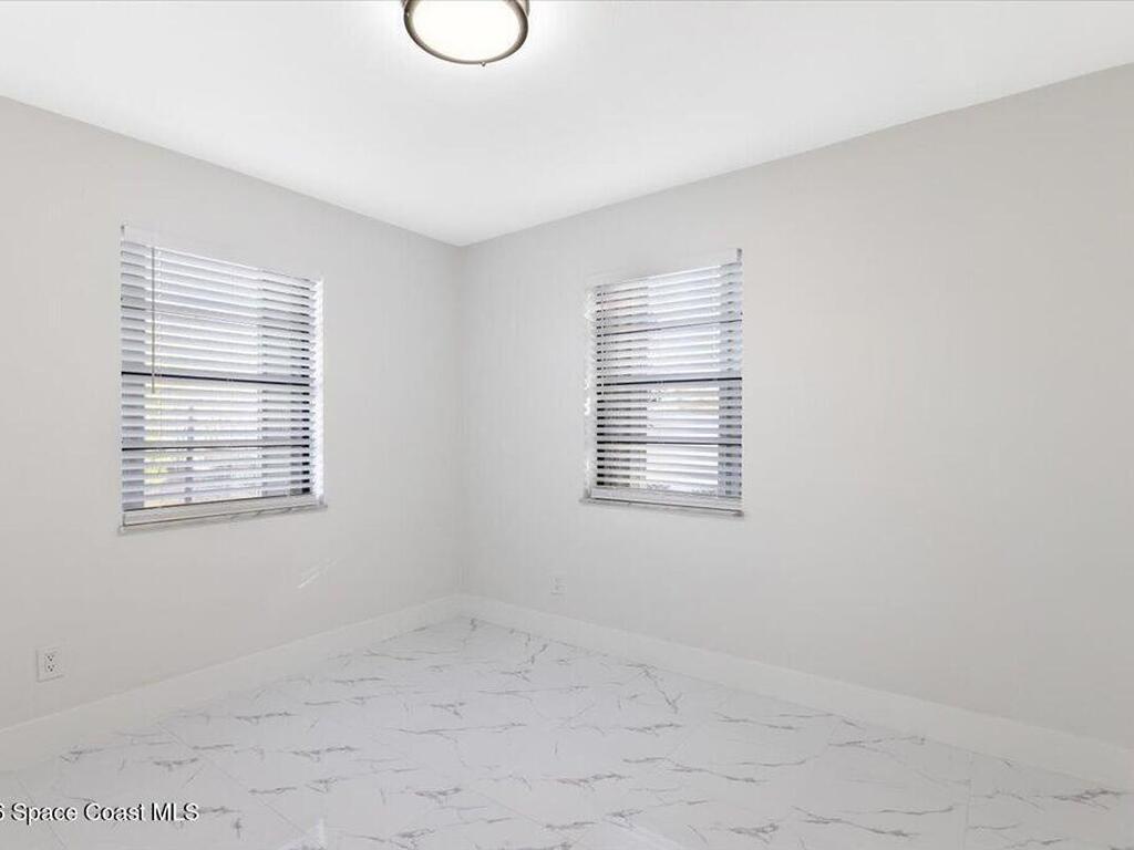 161 SE Celestia Court, Port St. Lucie, FL 34983