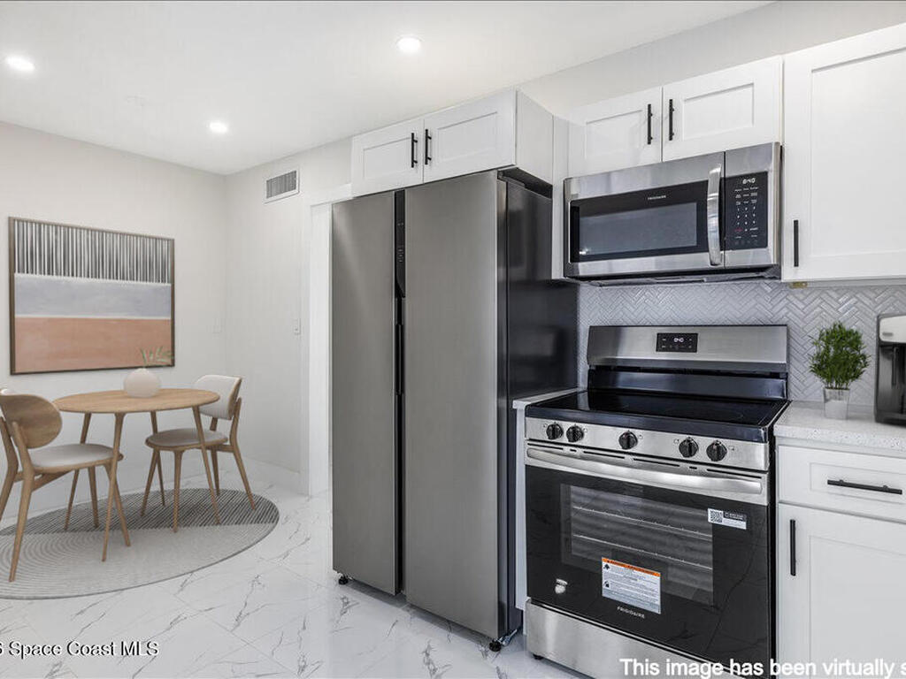 161 SE Celestia Court, Port St. Lucie, FL 34983