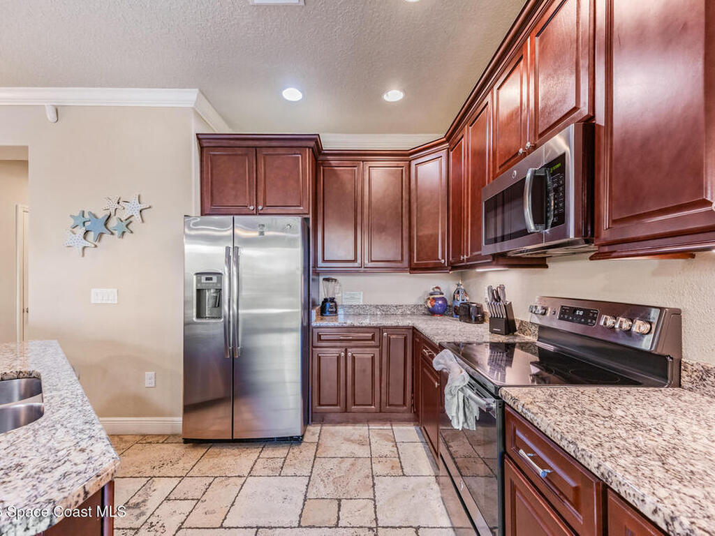 2730 Cutlass Point Lane, Merritt Island, FL 32953