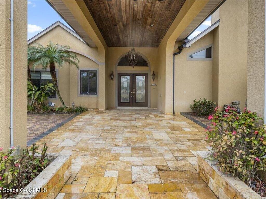 1855 Plantation Circle, Palm Bay, FL 32909