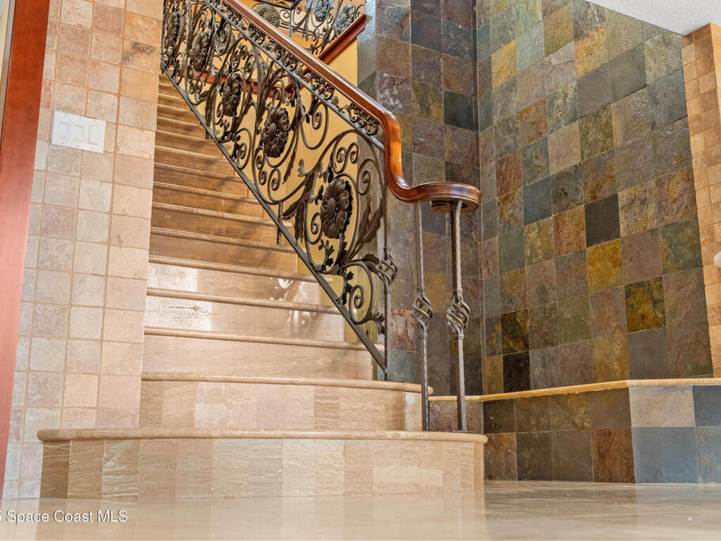 1855 Plantation Circle, Palm Bay, FL 32909