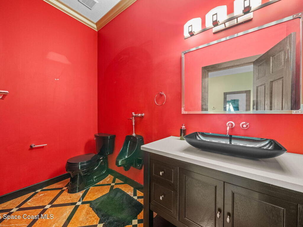 1855 Plantation Circle, Palm Bay, FL 32909