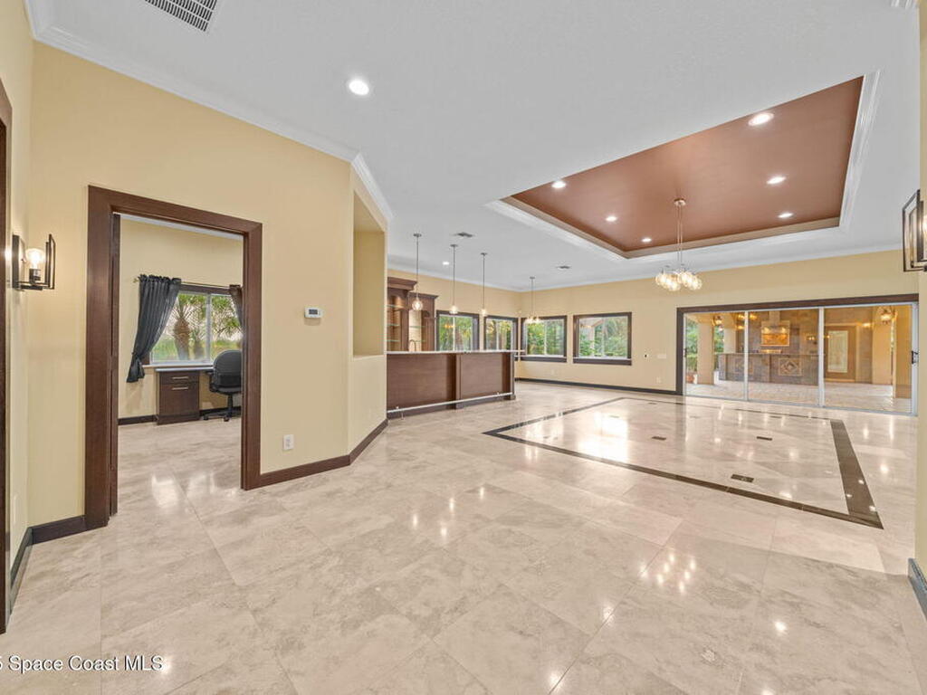 1855 Plantation Circle, Palm Bay, FL 32909