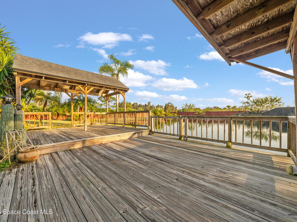 1855 Plantation Circle, Palm Bay, FL 32909