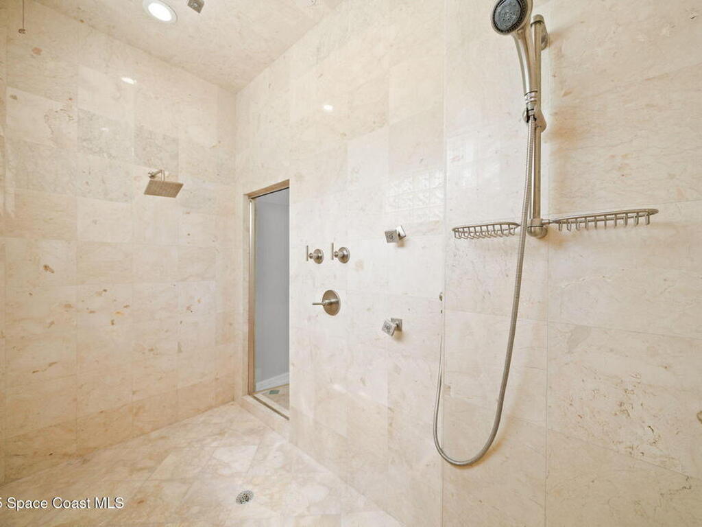 1855 Plantation Circle, Palm Bay, FL 32909