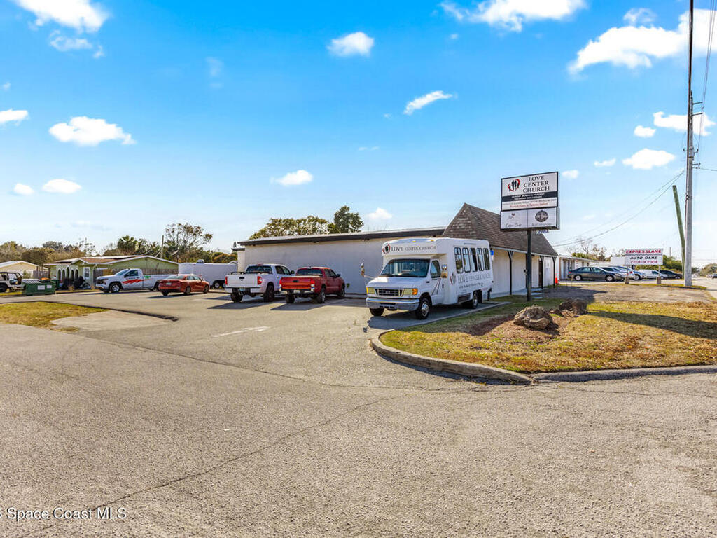 2787 Aurora Road, Melbourne, FL 32935