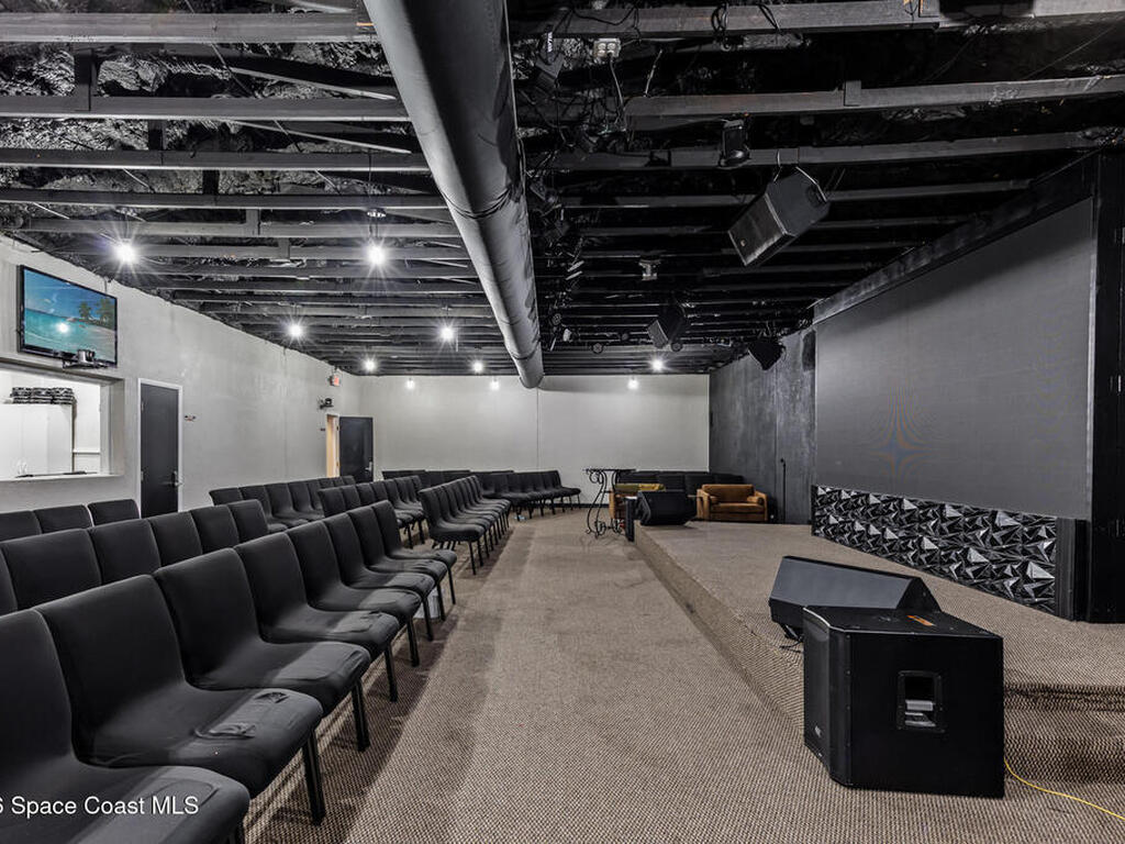 2787 Aurora Road, Melbourne, FL 32935