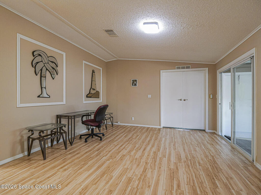 7566 Montauk Avenue, Micco, FL 32976