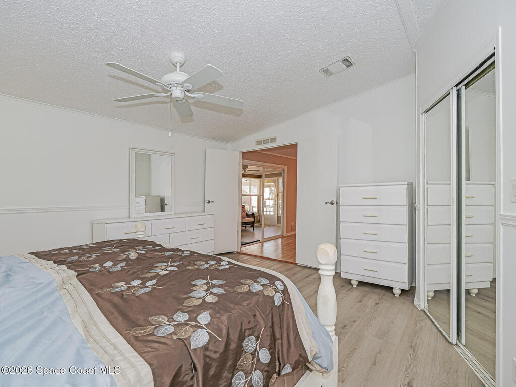 7566 Montauk Avenue, Micco, FL 32976