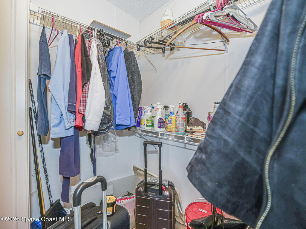 7566 Montauk Avenue, Micco, FL 32976