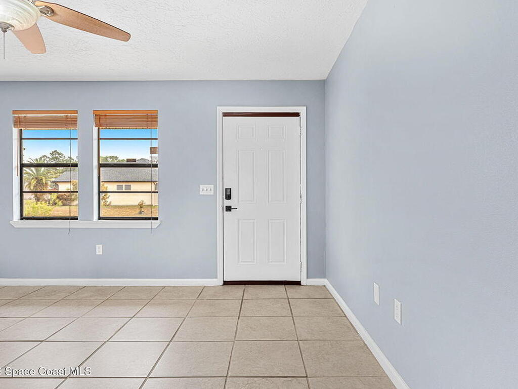 215 Hagerstown Street, Palm Bay, FL 32908