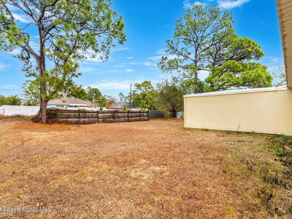 215 Hagerstown Street, Palm Bay, FL 32908