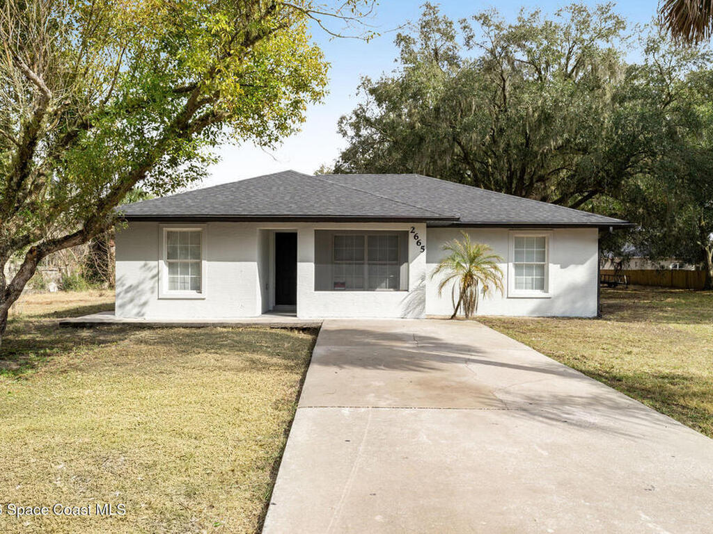 2665 Myrtle Avenue, Mims, FL 32754