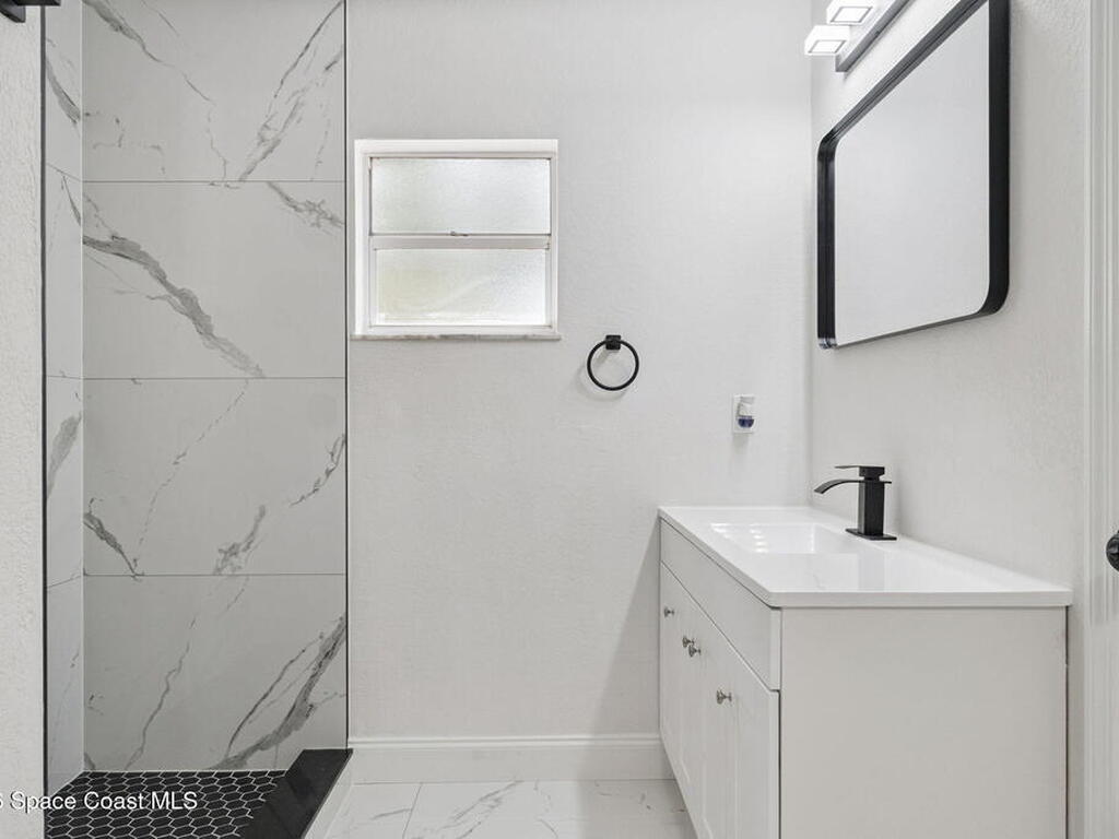 2665 Myrtle Avenue, Mims, FL 32754