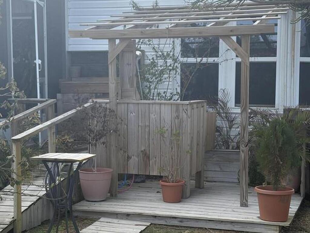 7625 Longhorn Avenue, Micco, FL 32976