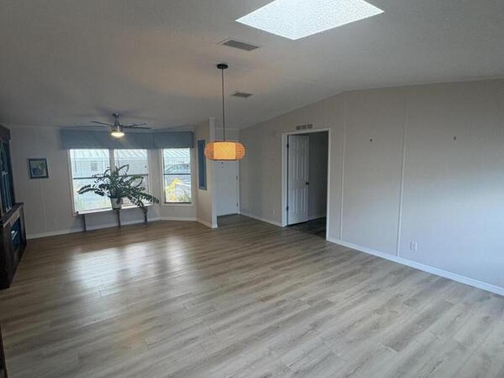 7625 Longhorn Avenue, Micco, FL 32976