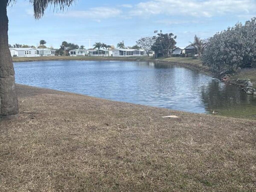 7625 Longhorn Avenue, Micco, FL 32976